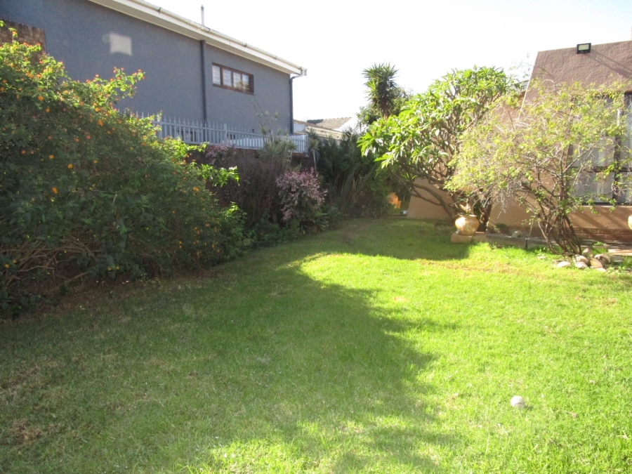 3 Bedroom Property for Sale in Pinati Western Cape